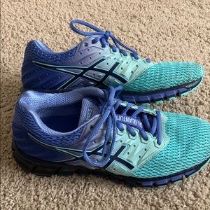 ASICS gel quantum 180